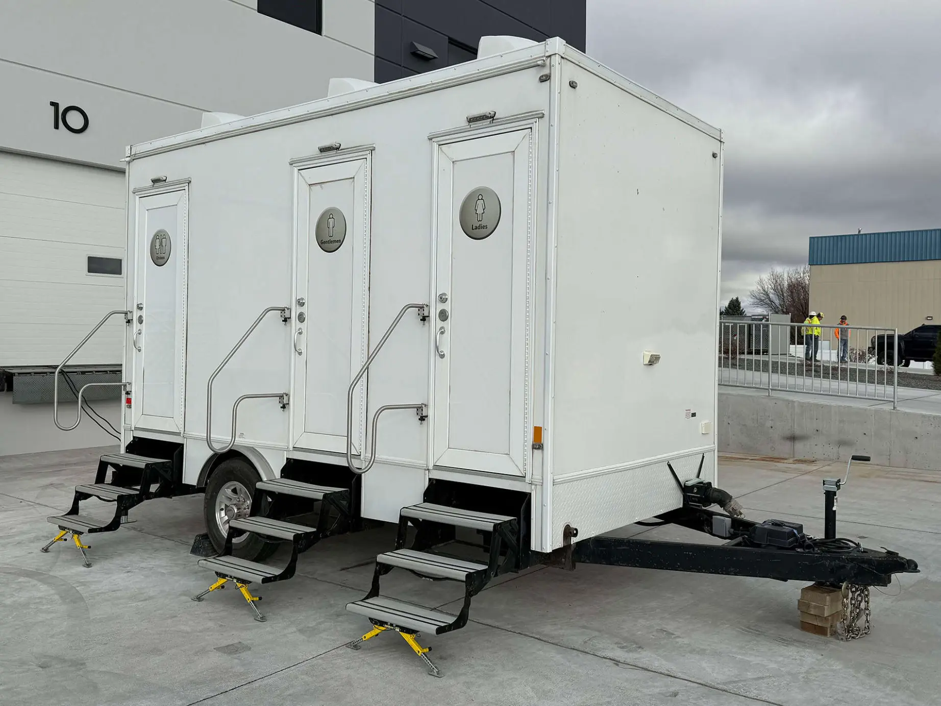 Luxury Toilet Rental Service for Weddings and Events